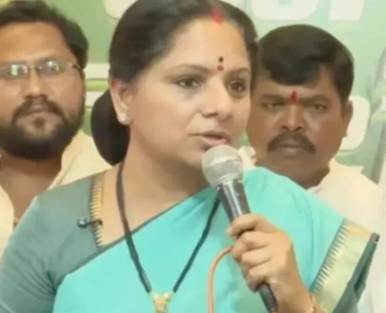 కేసీఆర్ సభకు రాకుంటే బీఆర్ఎస్ పని ఖతం